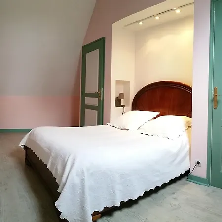 Vakantiehuis Domaine Des Forges Riaille
